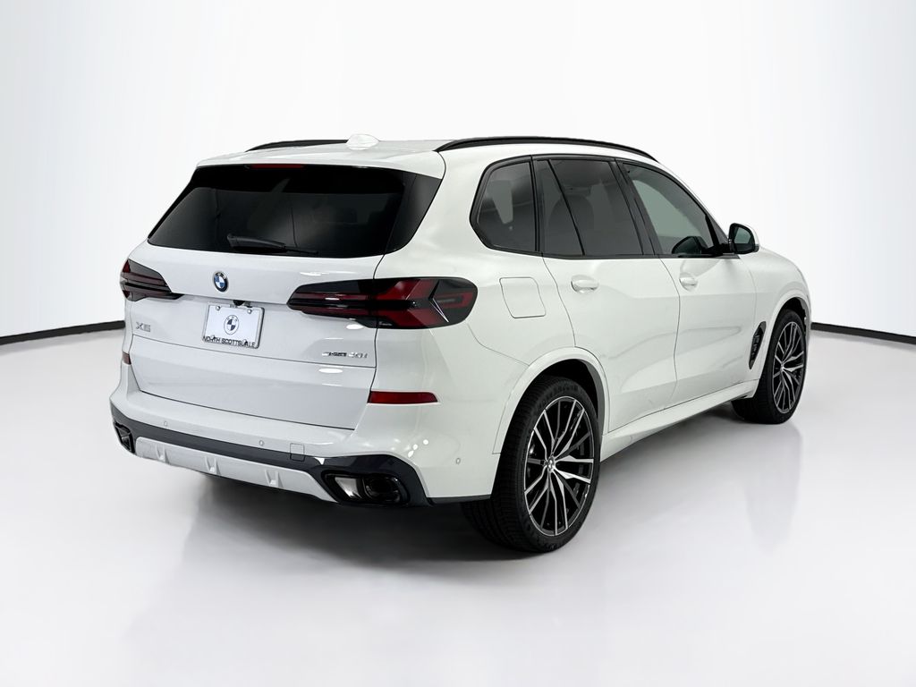 Thumbnail: 2026 BMW X5 - 5