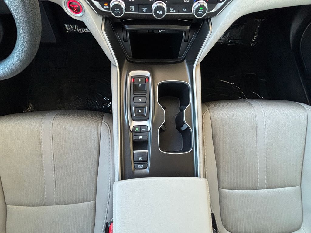 Thumbnail: 2020 Honda Accord - 17