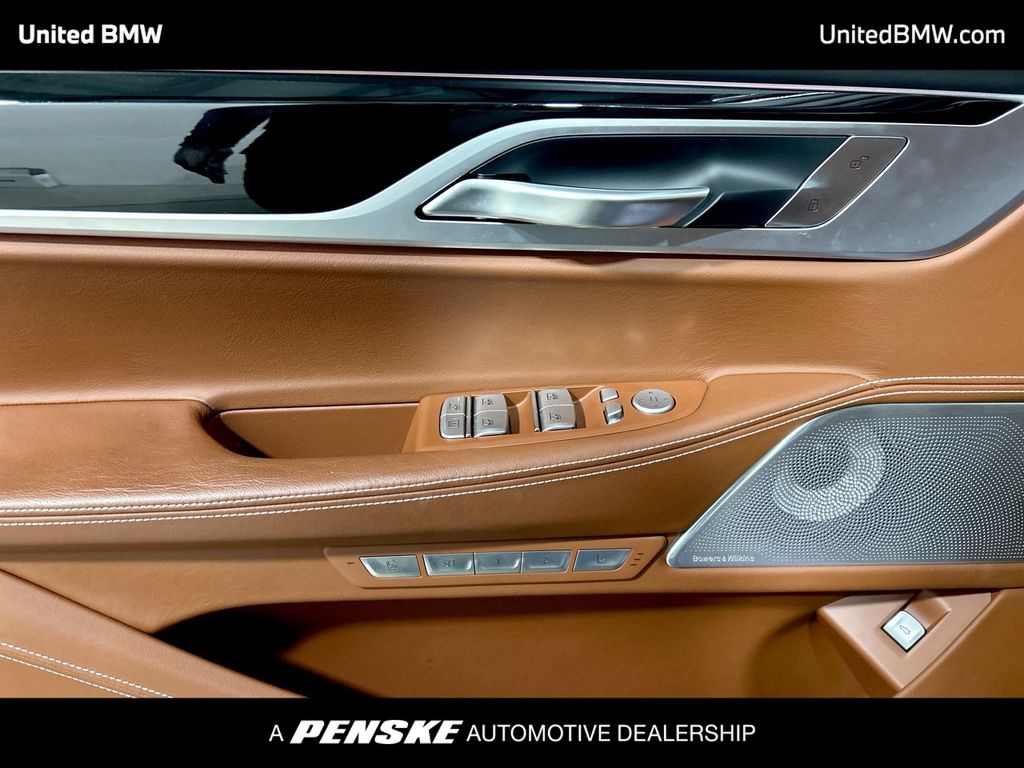 2017 BMW 7 Series Alpina B7 11