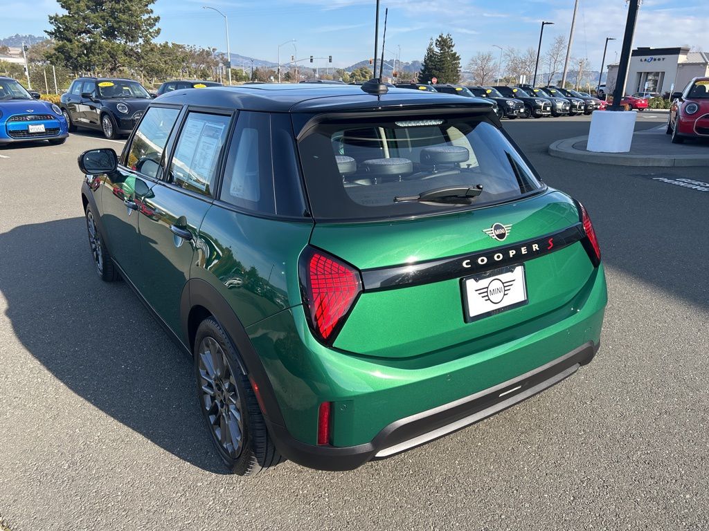 Thumbnail: 2025 MINI Cooper - 3