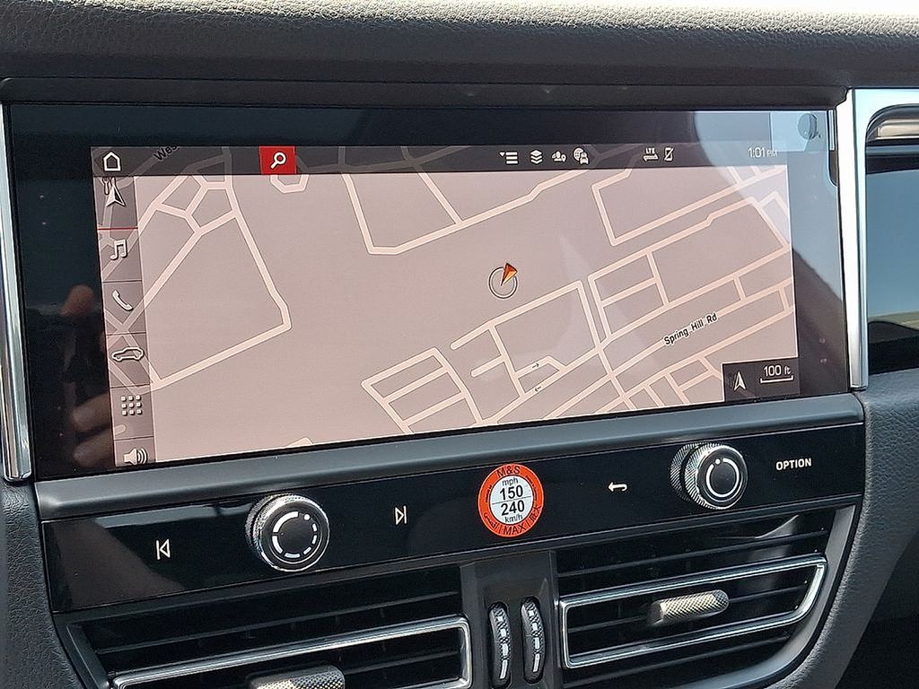 Thumbnail: 2025 Porsche Macan - 19