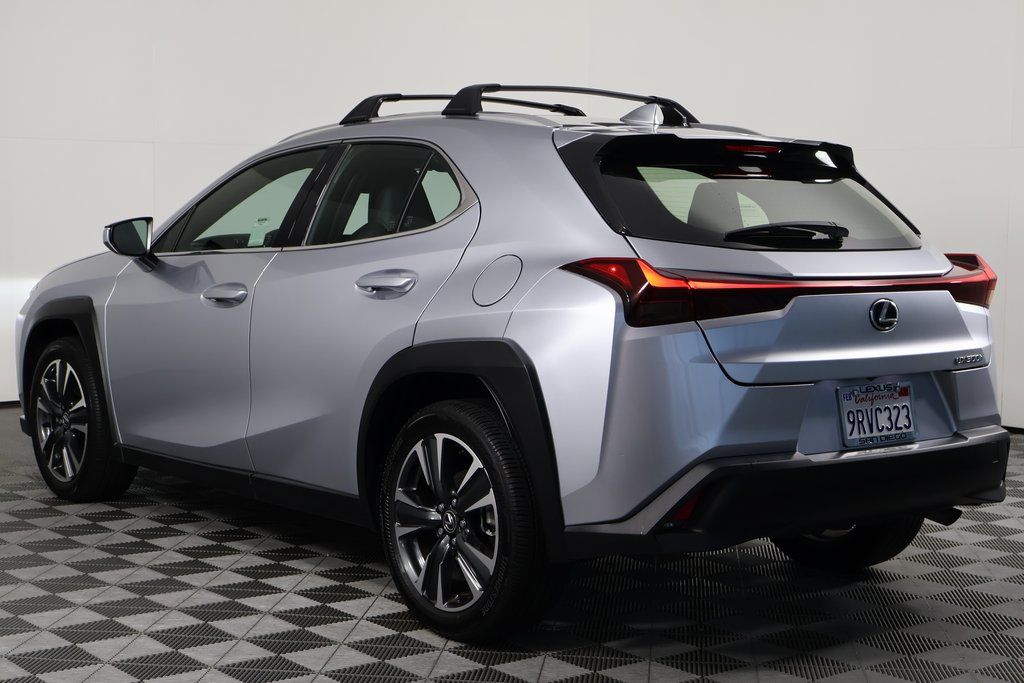 Thumbnail: 2025 Lexus UX - 6