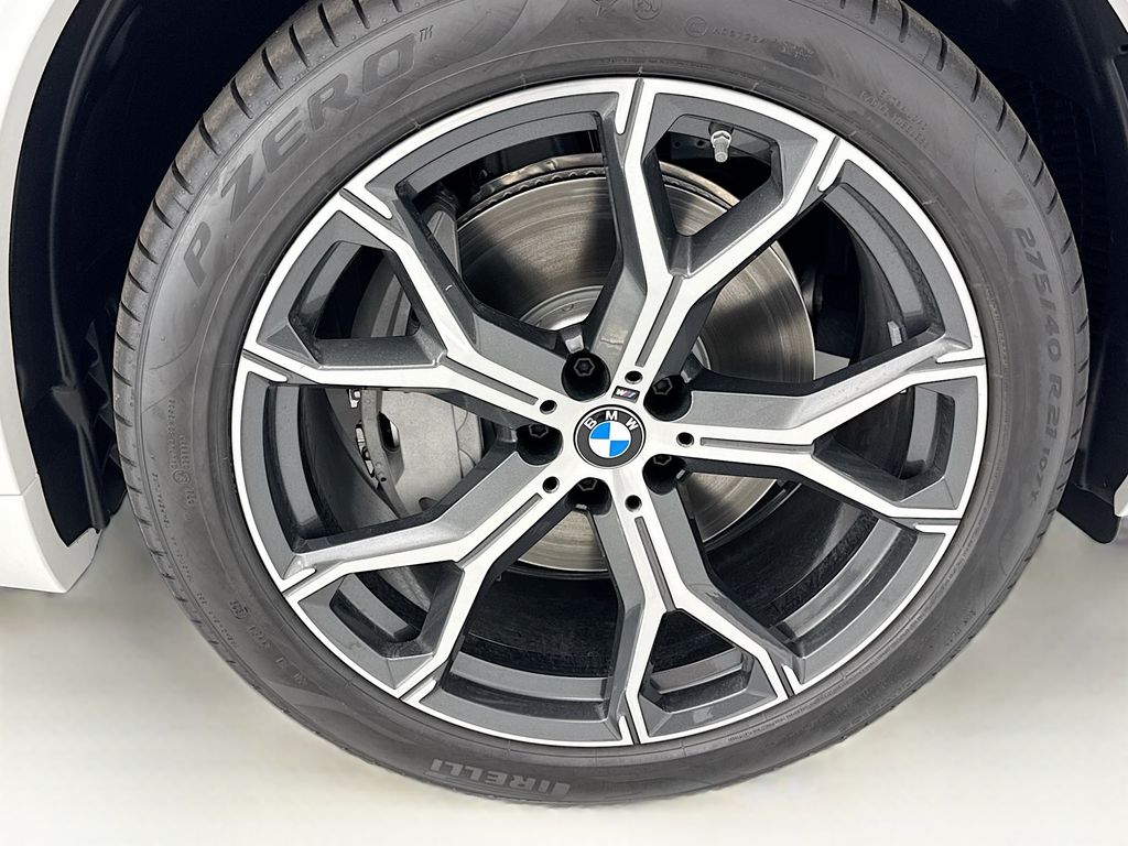 Thumbnail: 2026 BMW X5 - 31