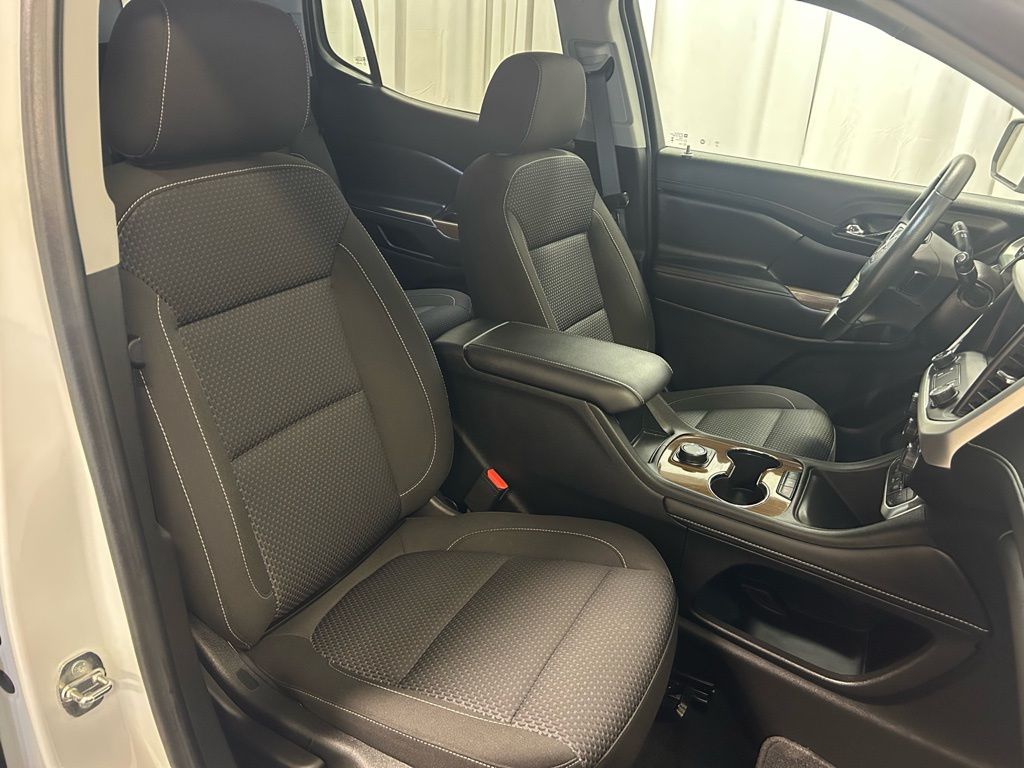 used 2023 GMC Acadia car, priced at $30,246