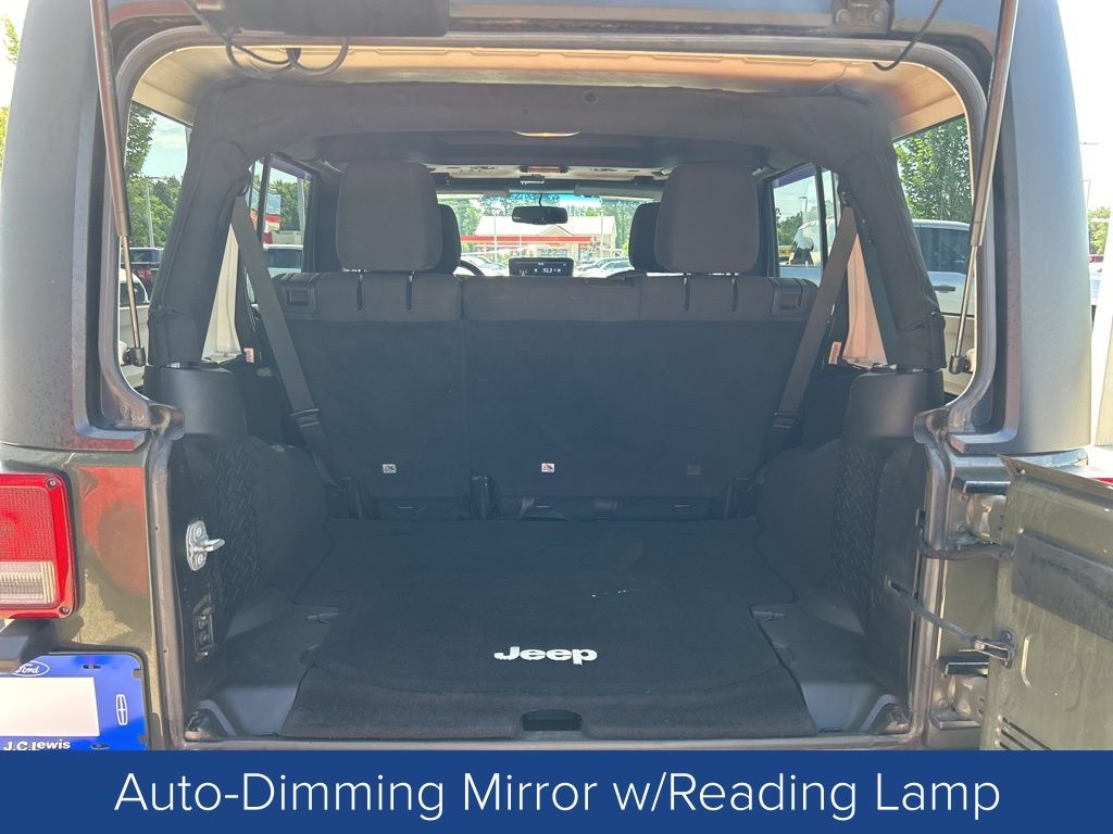 2015 Jeep Wrangler Unlimited Sport