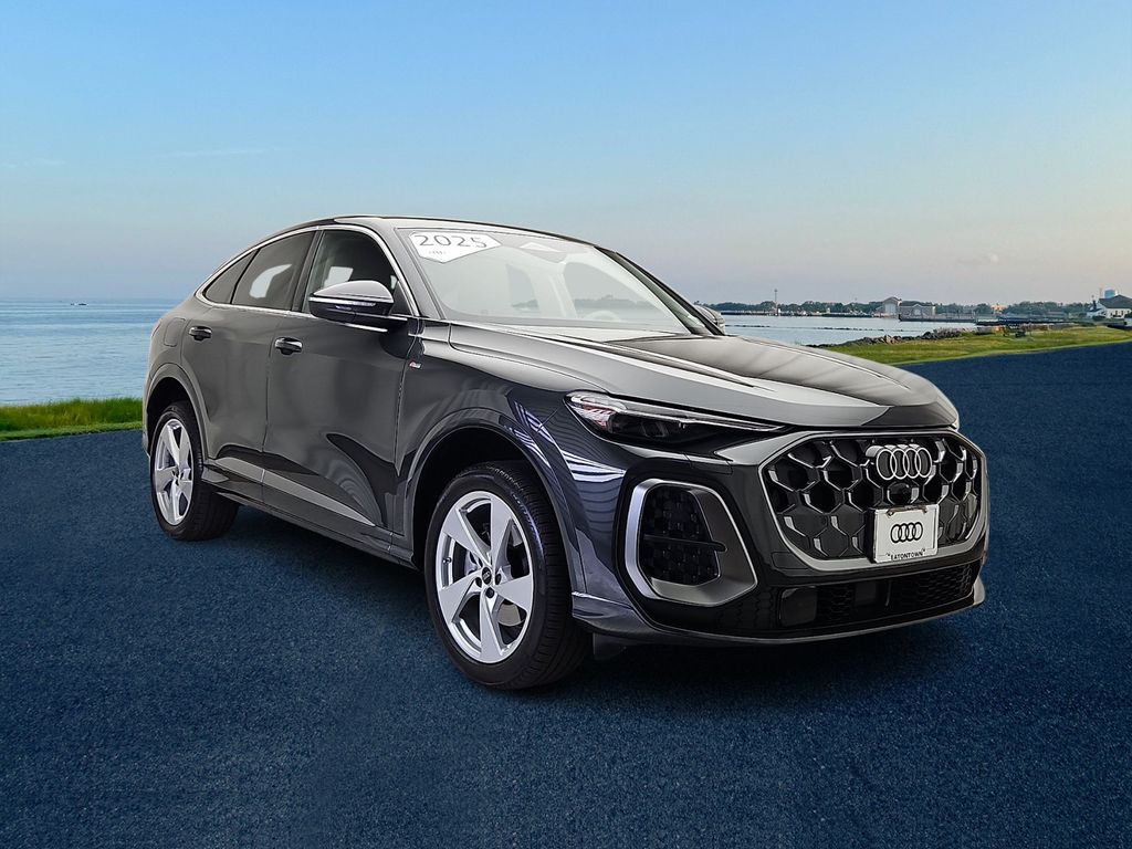 Thumbnail: 2025 Audi Q5 - 3