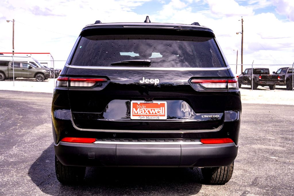 New Car 2025 Jeep Grand Cherokee L  Laredo For Sale Under $40,000 In Taylor, Texas