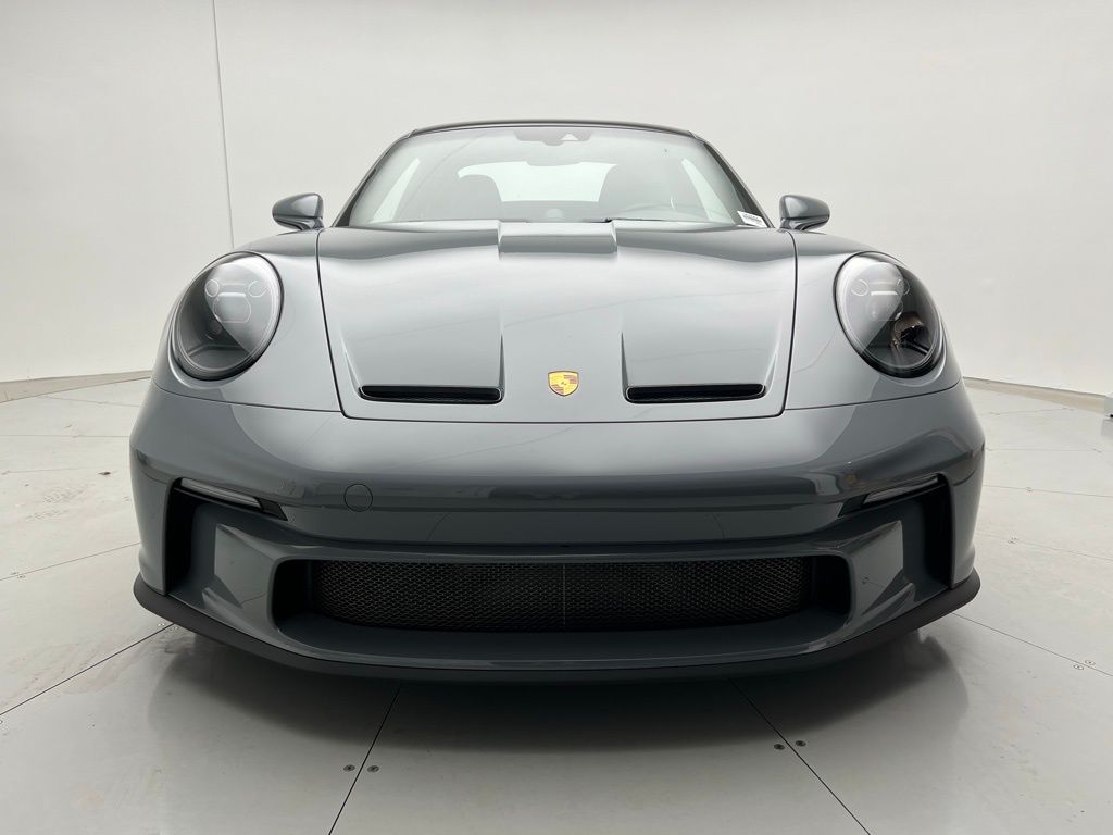 Thumbnail: 2024 Porsche 911 - 24