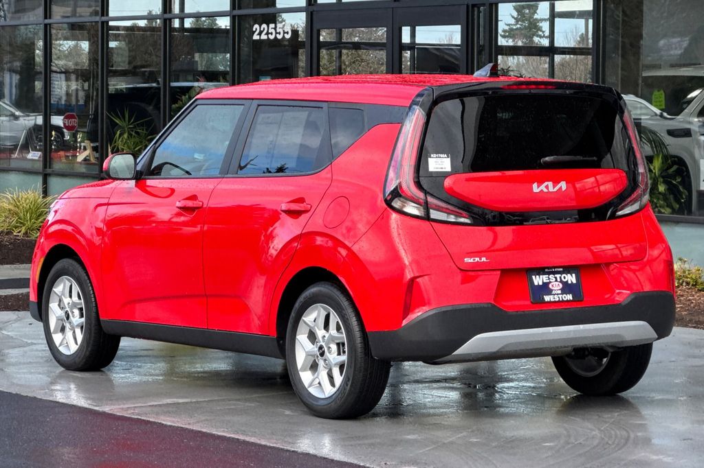 used 2023 Kia Soul car, priced at $18,991