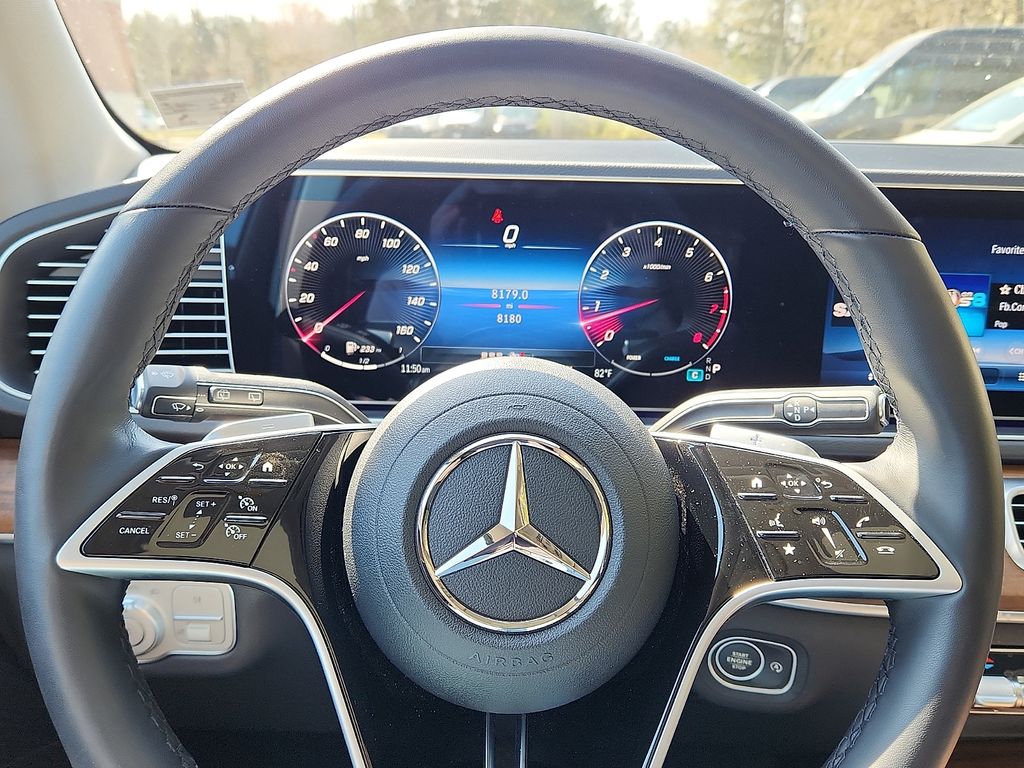 Thumbnail: 2025 Mercedes-Benz GLE - 19