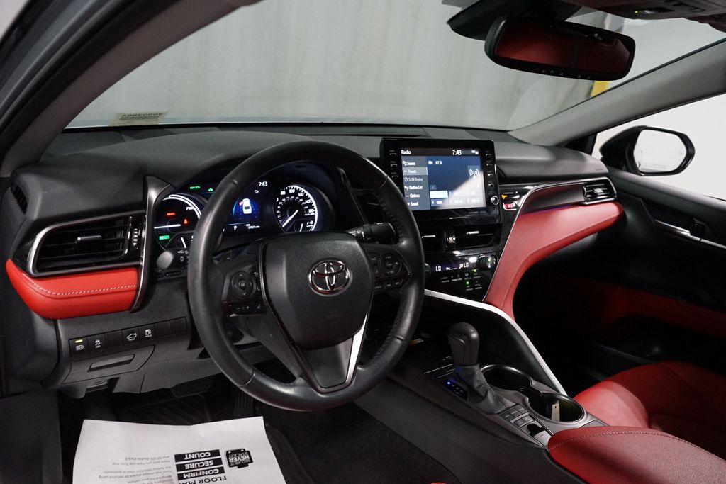Thumbnail: 2024 Toyota Camry - 11