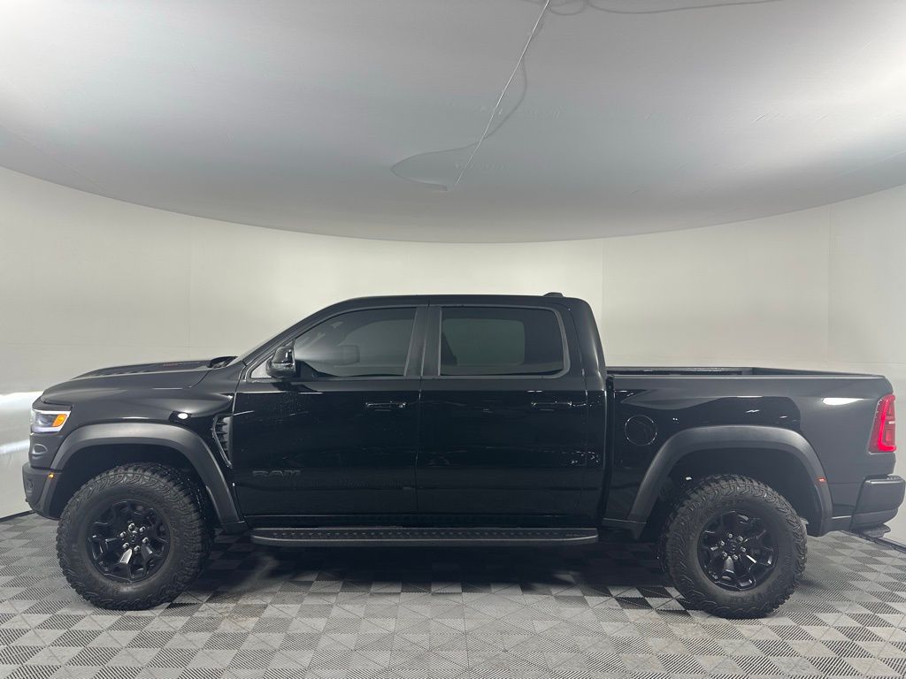 Thumbnail: 2025 RAM 1500 - 8