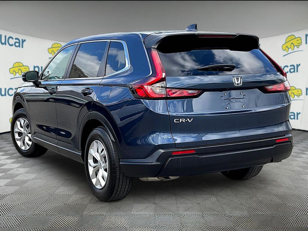 2025 Honda CR-V — photo 4