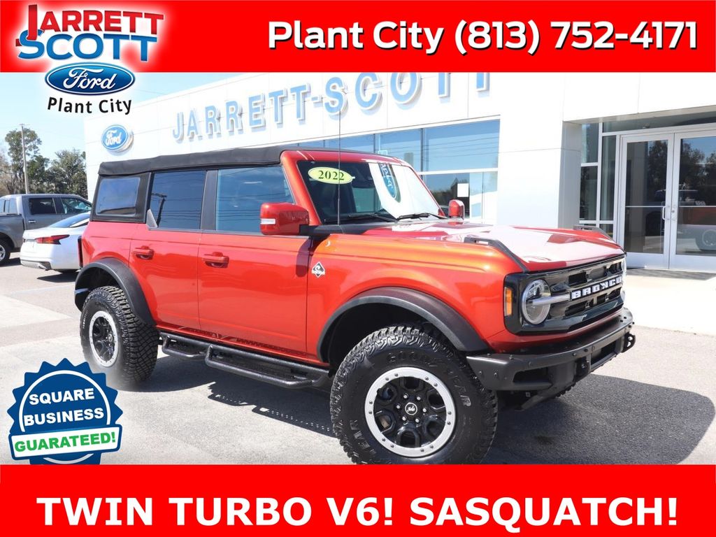 2022 Ford Bronco Outer Banks Advanced 4-Door 4WD