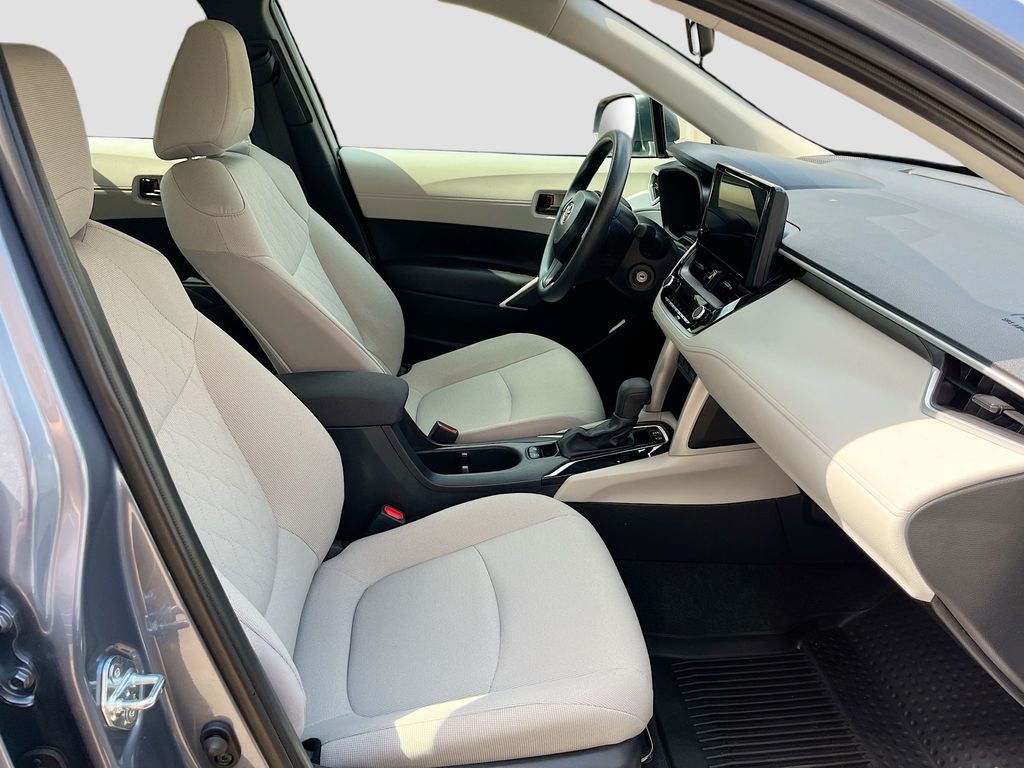 Used 2025 Blue Toyota L image 28