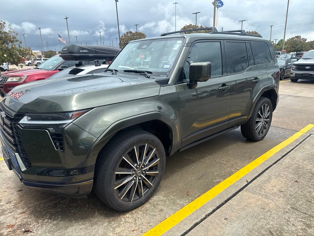 2025 Lexus GX 550 Luxury+ Green at Westside Lexus