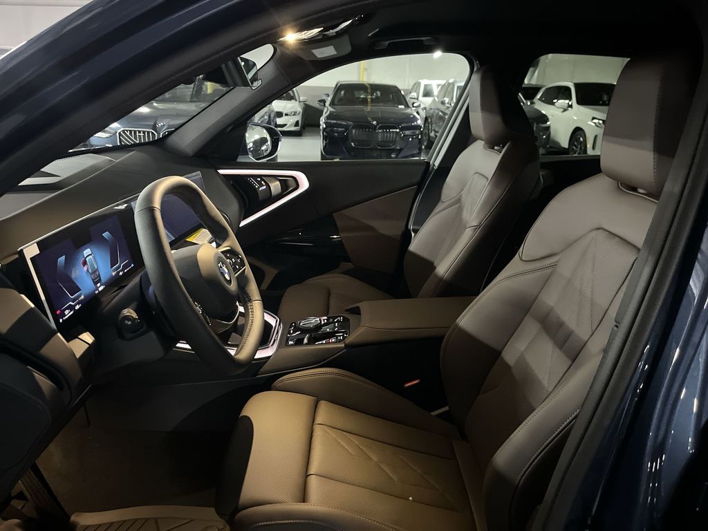 Thumbnail: 2026 BMW X3 - 11