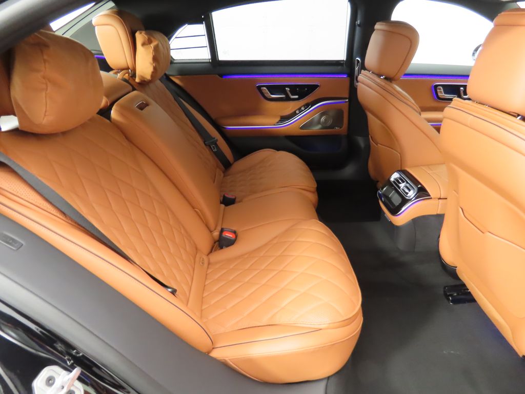 Thumbnail: 2026 Mercedes-Benz S-Class - 22