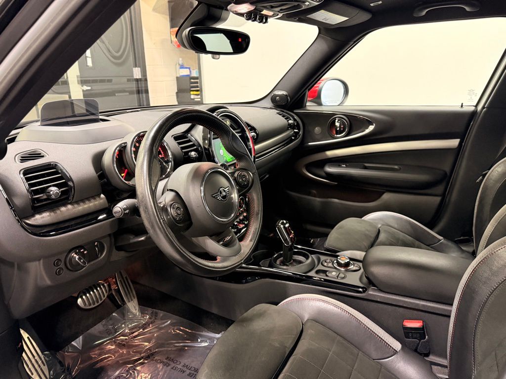 Thumbnail: 2020 MINI Cooper Clubman - 11