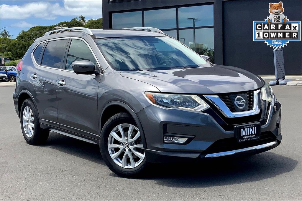 Gray (Gun Metallic) 2017 Nissan Rogue SV FWD SUV / Crossover Front-Wheel Drive Continuously Variable Transmission