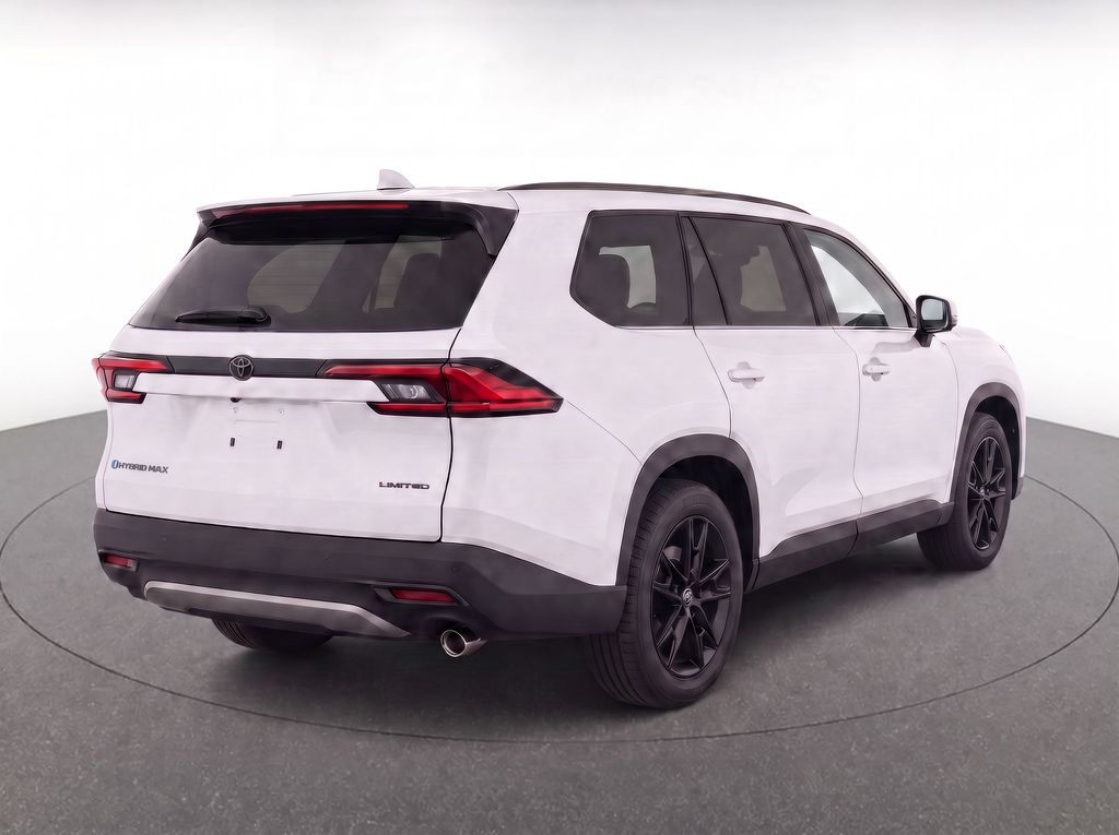 Thumbnail: 2024 Toyota Grand Highlander - 3