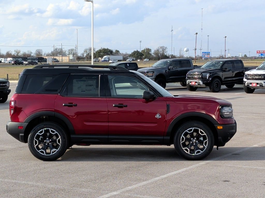 2026 Ford Bronco Sport Outer Banks - 8