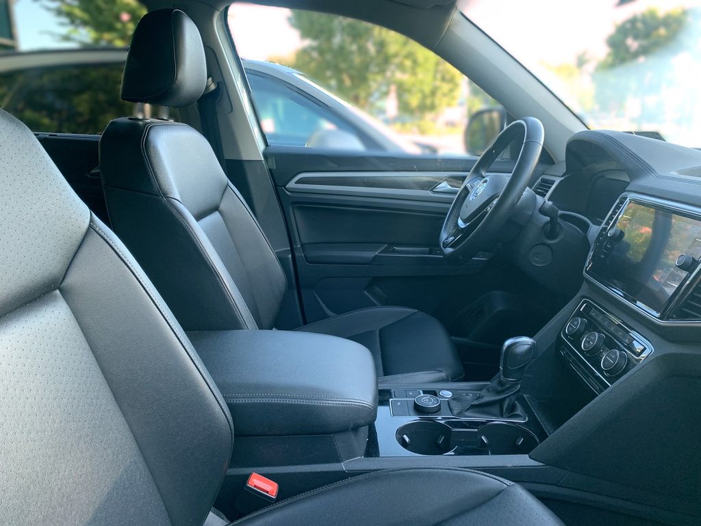 Thumbnail: 2019 Volkswagen Atlas - 4
