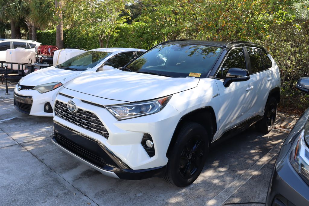 Thumbnail: 2021 Toyota RAV4 - 1