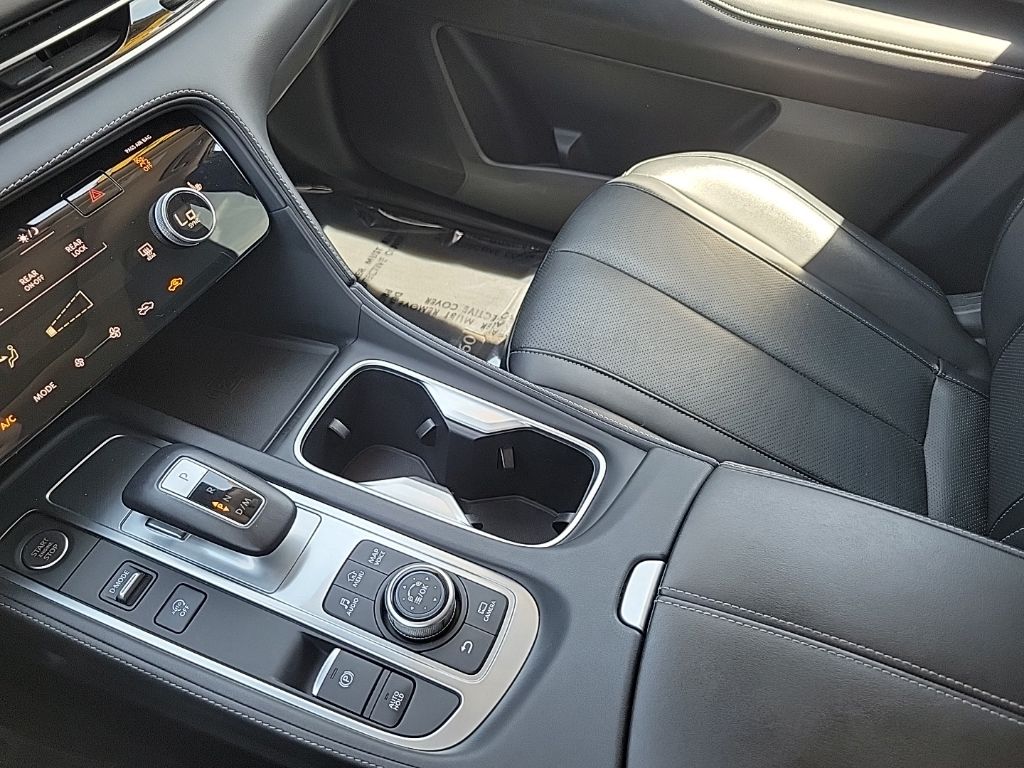 Used 2024 Infiniti QX60 SUV