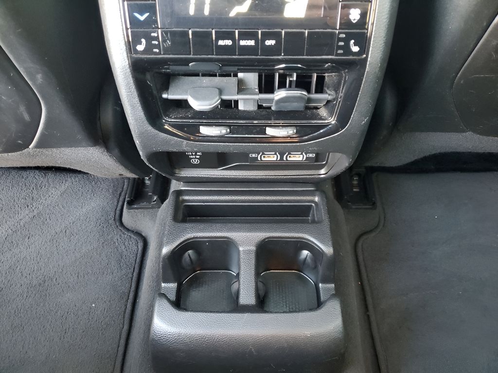 Used Car 2023 Jeep Grand Cherokee L  Limited For Sale Under $30,000 In Austin, Texas