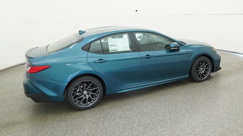 Thumbnail: 2025 Toyota Camry - 14