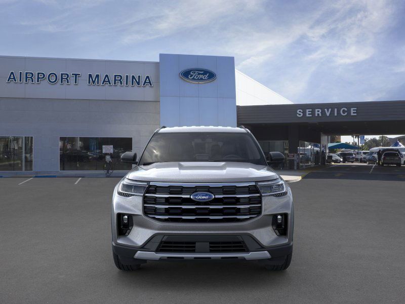 2025 Ford Explorer Active 7