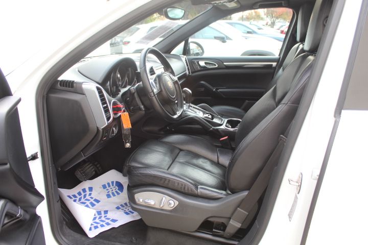 Used Car 2014 Porsche Cayenne  Base For Sale Under $15,000 In Georgetown, Texas