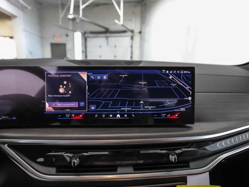 Thumbnail: 2026 BMW X5 - 14