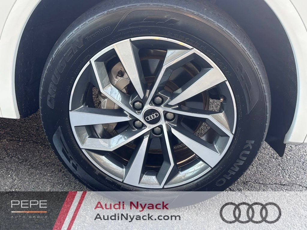 Used 2023 White Audi S line Premium Plus image 9