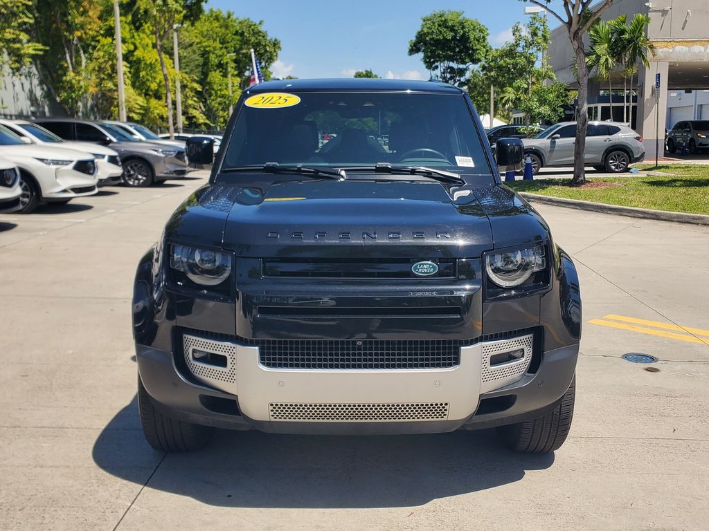 2025 Land Rover Defender