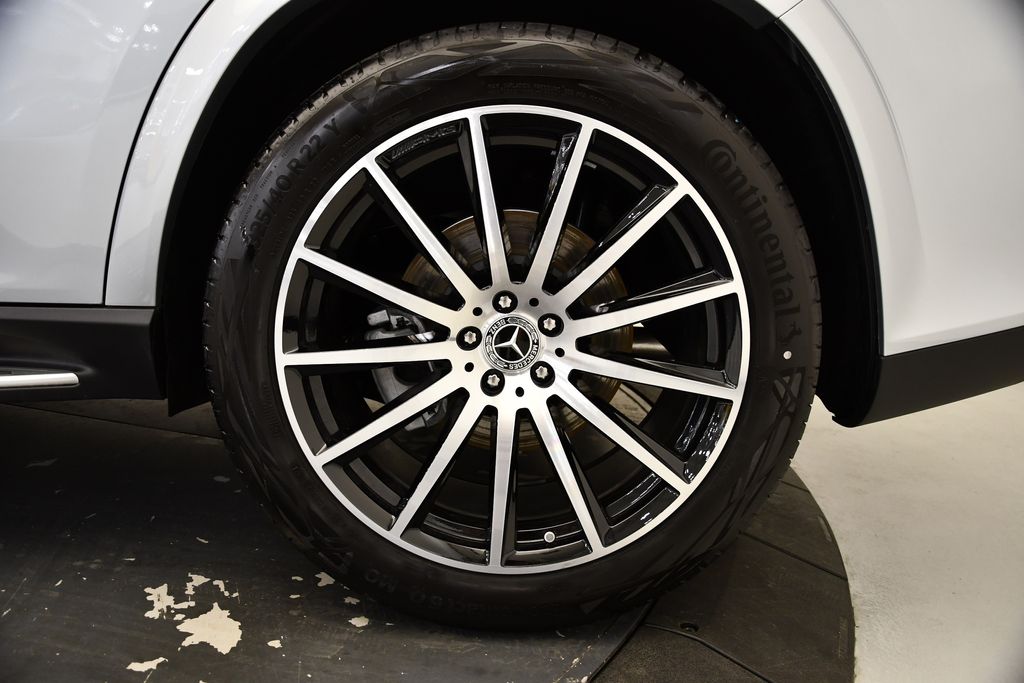 Thumbnail: 2025 Mercedes-Benz GLS - 14