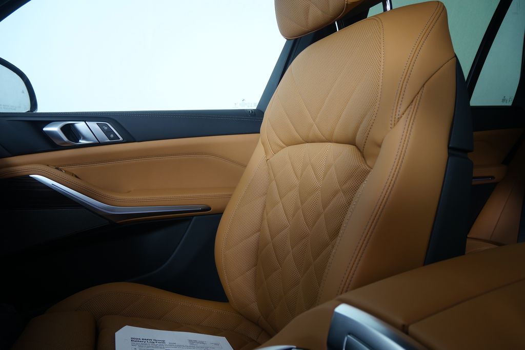 Thumbnail: 2026 BMW X5 - 22