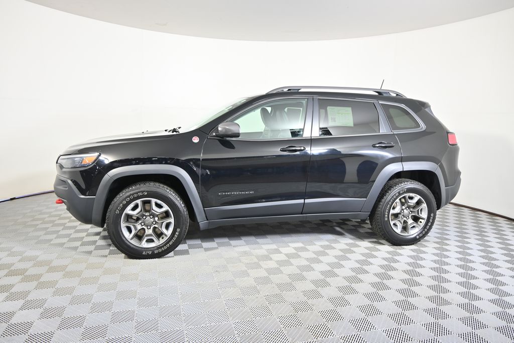 Used 2019 Jeep Cherokee Trailhawk with VIN 1C4PJMBX1KD361620 for sale in Forest Lake, Minnesota