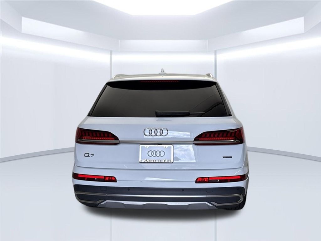Thumbnail: 2023 Audi Q7 - 5