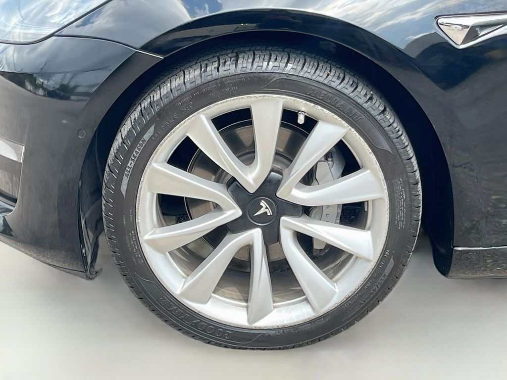 2019 Tesla Model 3 Standard Blue at Autostrade