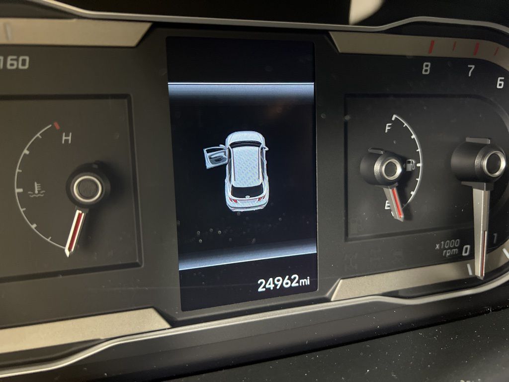 Certified Used 2023 Black Hyundai SEL image 19