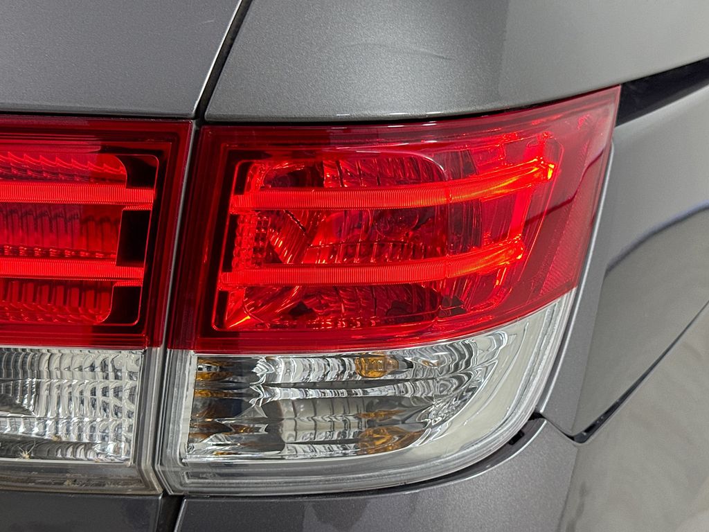 Used Car 2015 Honda Odyssey  Ex-l For Sale Under $12,000 In Austin, Texas