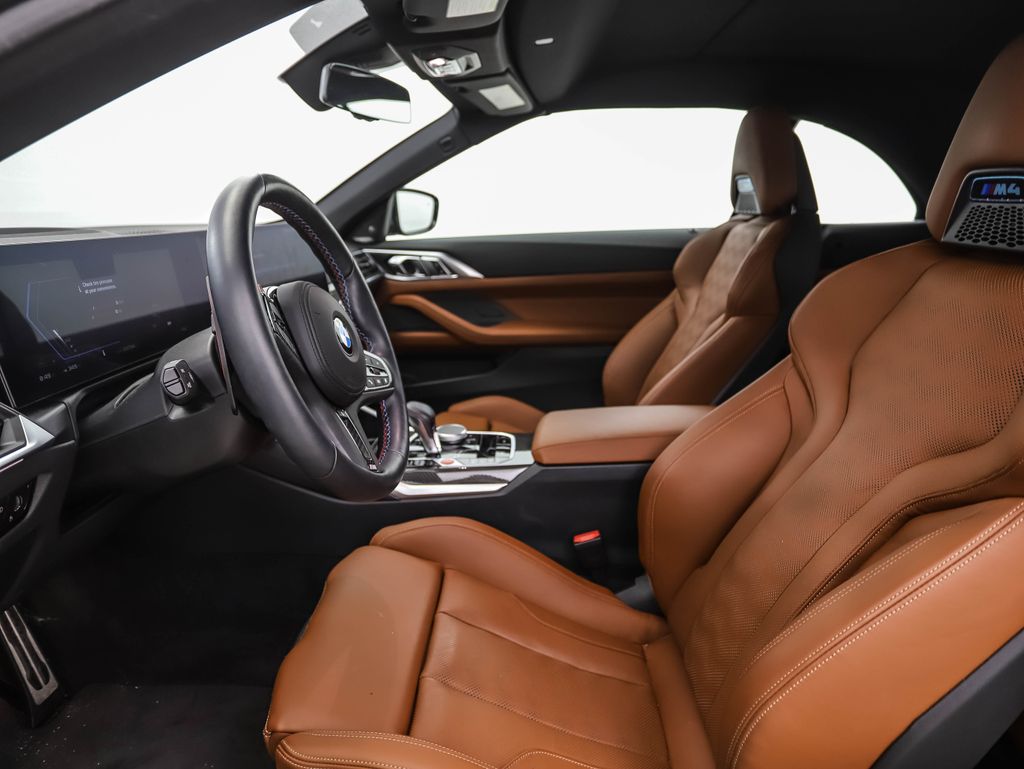 Thumbnail: 2024 BMW M4 - 12