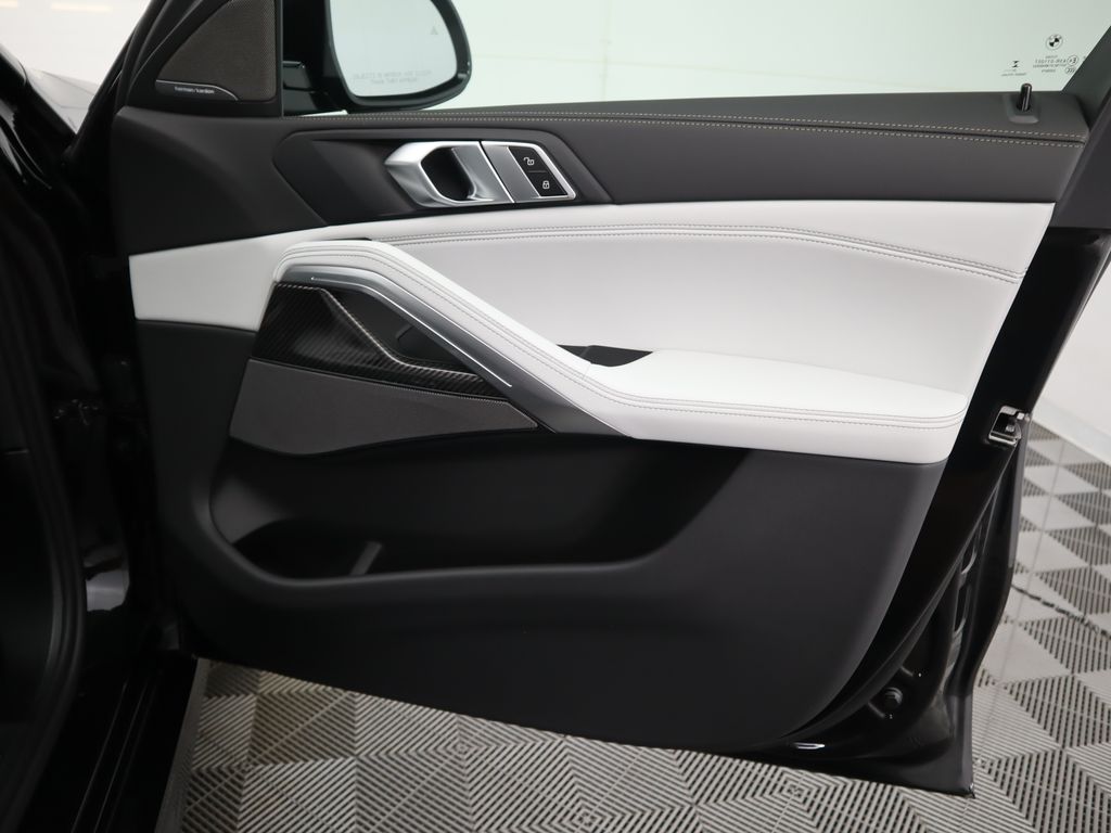 Thumbnail: 2026 BMW X6 - 26