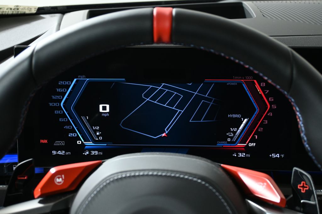 Thumbnail: 2026 BMW M5 - 21