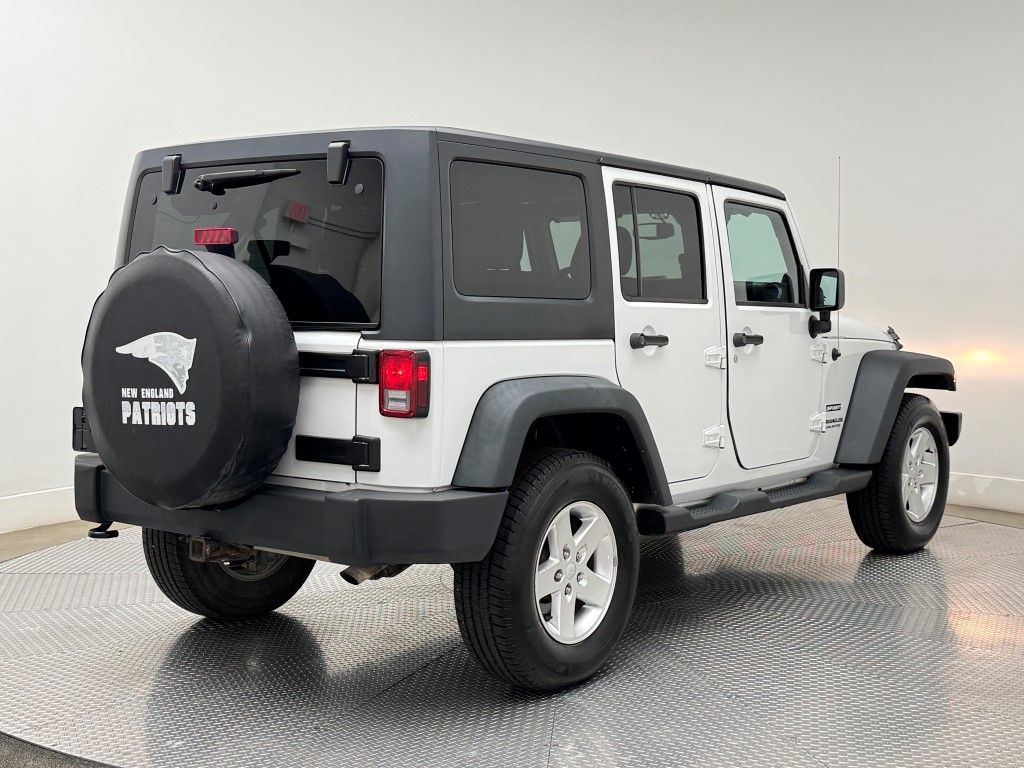 Thumbnail: 2014 Jeep Wrangler - 10