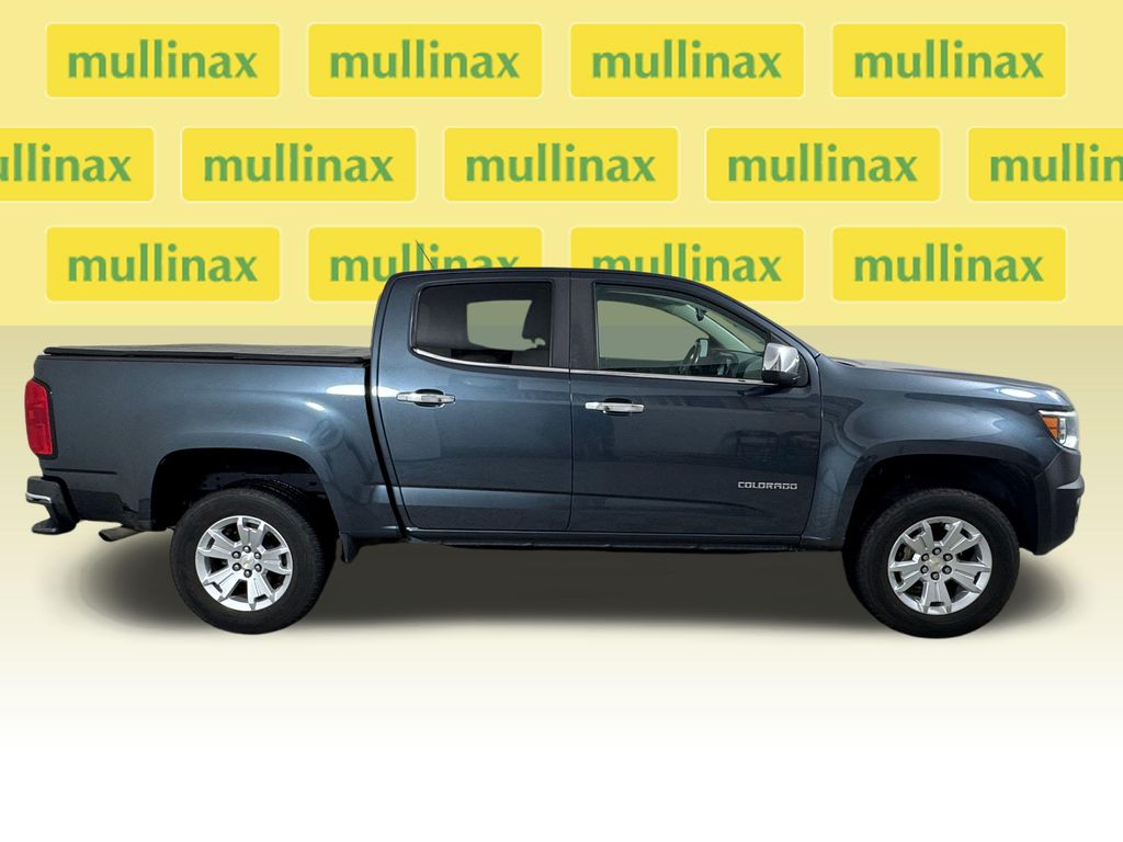 Used 2019 Gray Chevrolet LT image 2