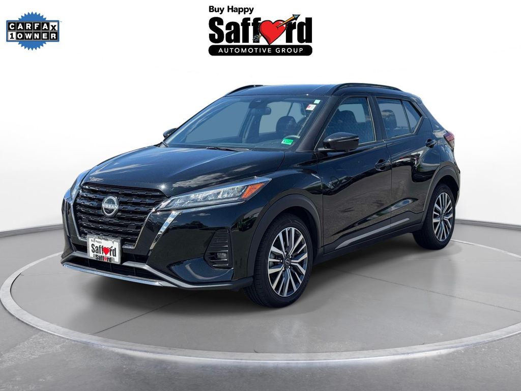 2024 Nissan Kicks SR