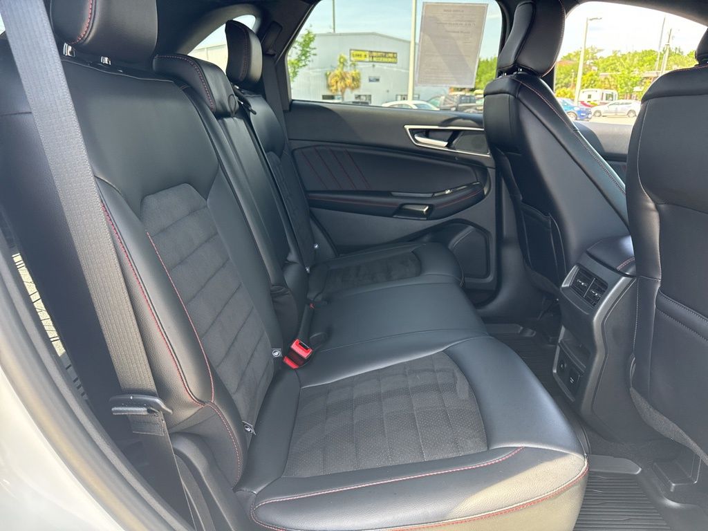 2024 Ford Edge ST-Line
